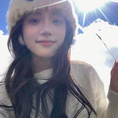 5个吓鬼的少年